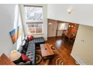 Photo #2: 913672 Listing