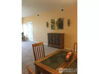 Photo #6: 913683 Listing