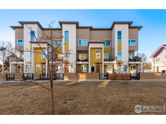 MLS: 913704 Condo For Sale