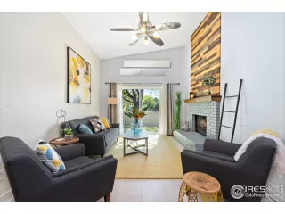 Photo #3: 913740 Listing