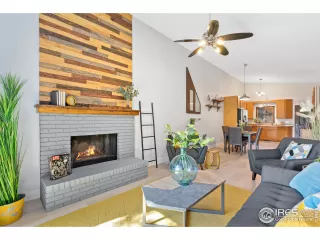 Photo #4: 913740 Listing