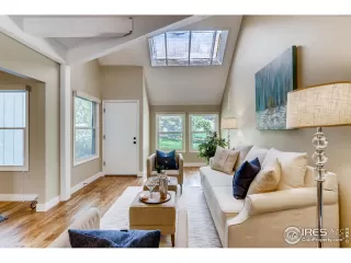 Photo #3: 913755 Listing 