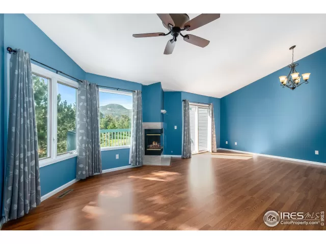 MLS: 913781 Condo For Sale