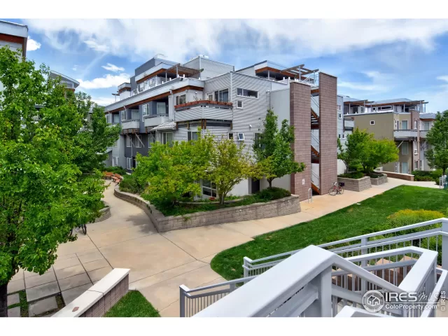 MLS: 913809 Condo For Sale