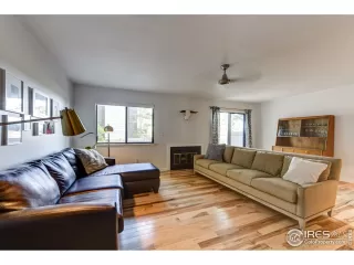 Photo #6: 913833 Listing 