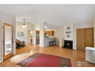 Photo #5: 913848 Listing 