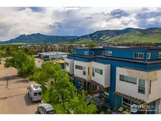 Photo #6: 913934 Listing 