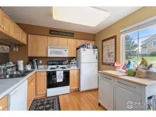 Photo #3: 913960 Listing