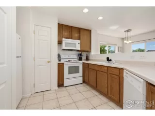 Photo #6: 914090 Listing 