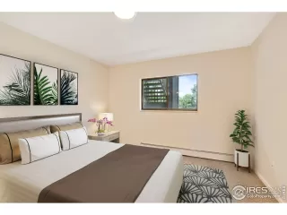 Photo #1: 914152 Listing