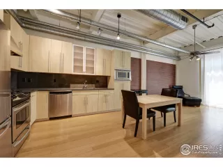 Photo #4: 914200 Listing 