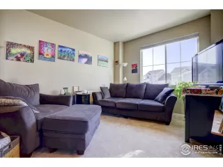 Photo #4: 914247 Listing 