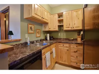 Photo #5: 914325 Listing