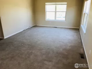 Photo #1: 914339 Listing