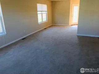 Photo #2: 914339 Listing