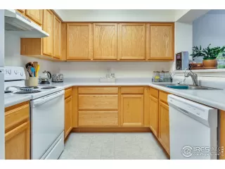 Photo #6: 914368 Listing