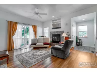 Photo #4: 914403 Listing