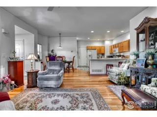 Photo #6: 914403 Listing