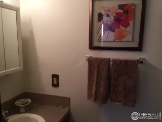 Photo #5: 914422 Listing