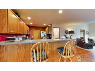 Photo #3: 914433 Listing