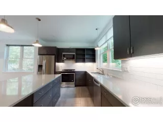 Photo #3: 914438 Listing