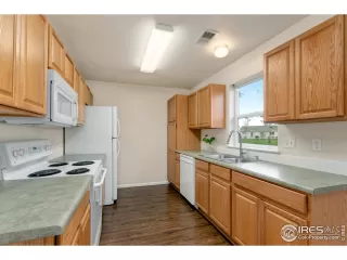 Photo #2: 914439 Listing