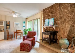 Photo #2: 914460 Listing 