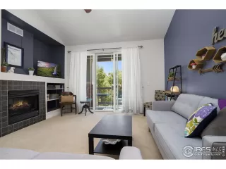 Photo #5: 914537 Listing