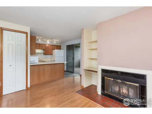 MLS: 914567 Condo For Sale