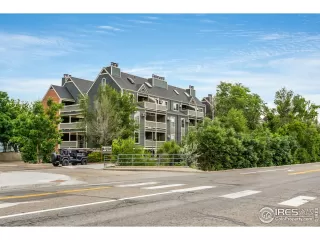 Photo #4: 914567 Listing