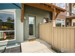 Photo #5: 914571 Listing 