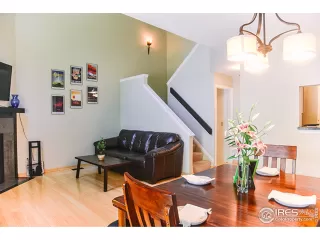 Photo #2: 914677 Listing 