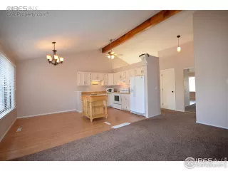 Photo #2: 914707 Listing