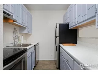 Photo #6: 914711 Listing