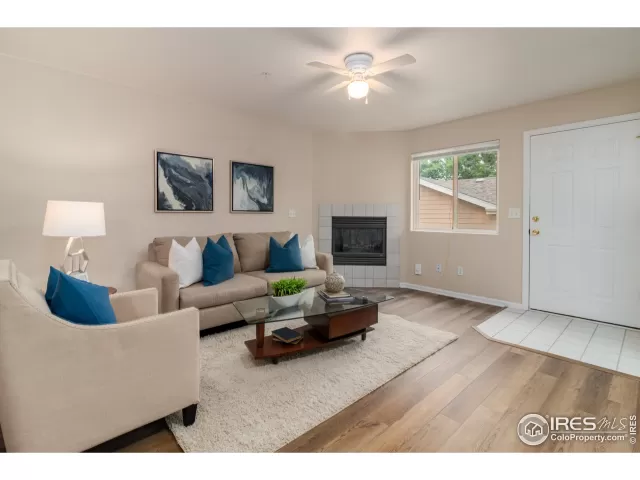 MLS: 914777 Condo For Sale