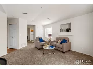 Photo #4: 914792 Listing