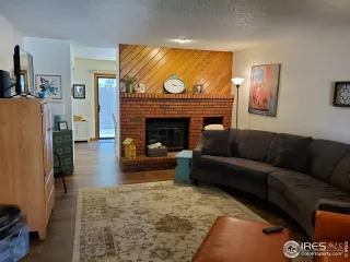 Photo #2: 914817 Listing