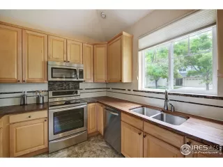 Photo #3: 914818 Listing