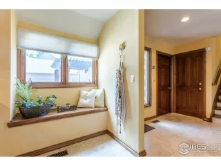 Photo #6: 914861 Listing