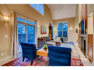 Photo #2: 914864 Listing