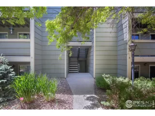 Photo #4: 914866 Listing 