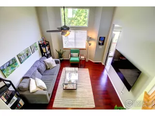 Photo #2: 914904 Listing 