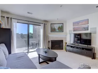 Photo #2: 914939 Listing 