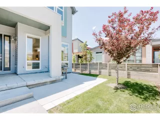 Photo #1: 914942 Listing