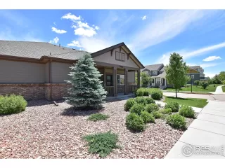 Photo #2: 914946 Listing