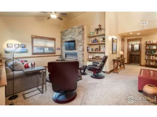 Photo #3: 915041 Listing