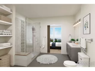 Photo #5: 915048 Listing 