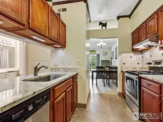 Photo #2: 915058 Listing 