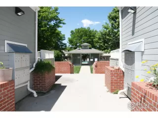 Photo #1: 915100 Listing