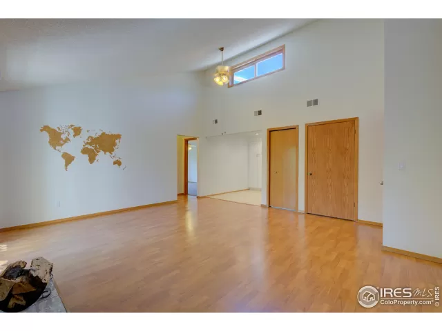 MLS: 915102 Condo For Sale